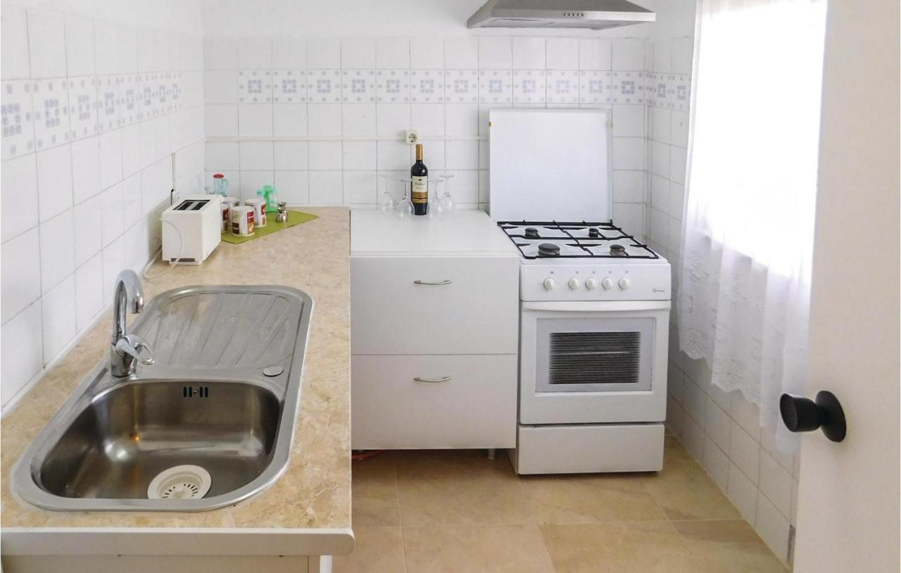Cozy Apartment In Torrevieja-La Mata With Kitchen Extérieur photo